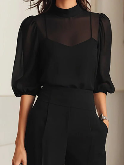 VALENTINA • CONJUNTO DE TRES PIEZAS NEGRO, COMPUESTO POR UNA CAMISOLA TRANSPARENTE Y PANTALONES DE PIERNA ANCHA